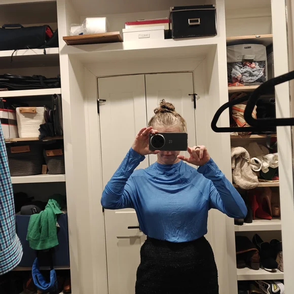 Marcella Sydney Blue Long Sleeve Top - Picture 3 of 5